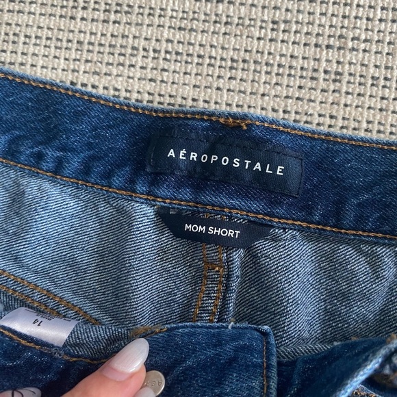 NWT Aeropostale Blue Jean Distressed mom short size 14 - Picture 4 of 5
